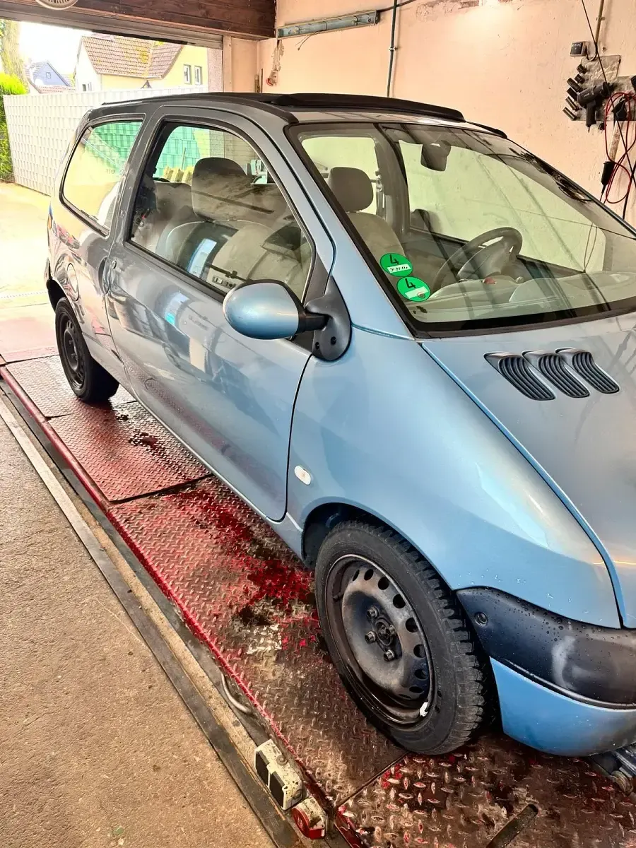 Gebraucht Renault Twingo 75 PS (55 kW) 2003 Grau Kleinwagen