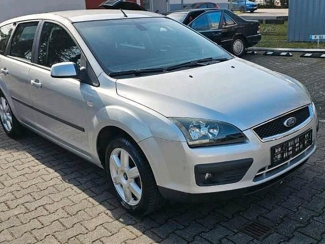 Gebraucht Ford Focus Sport 116 PS (85 kW) 2006 Silber Kombi