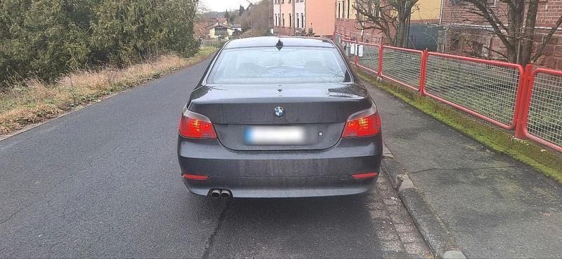 Gebraucht BMW 530 231 PS (169 kW) 2006 Schwarz Limousine