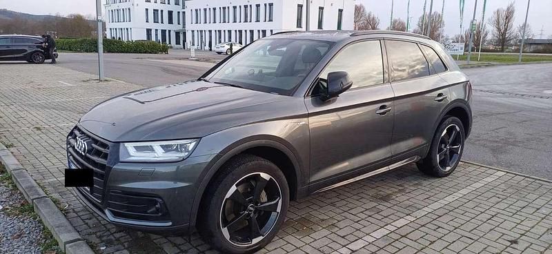 Gebraucht Audi Q5 S-Line 190 PS (139 kW) 2020 Grau SUV
