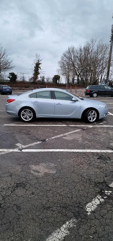 Gebraucht Opel Insignia 163 PS (119 kW) 2013 Blau Limousine