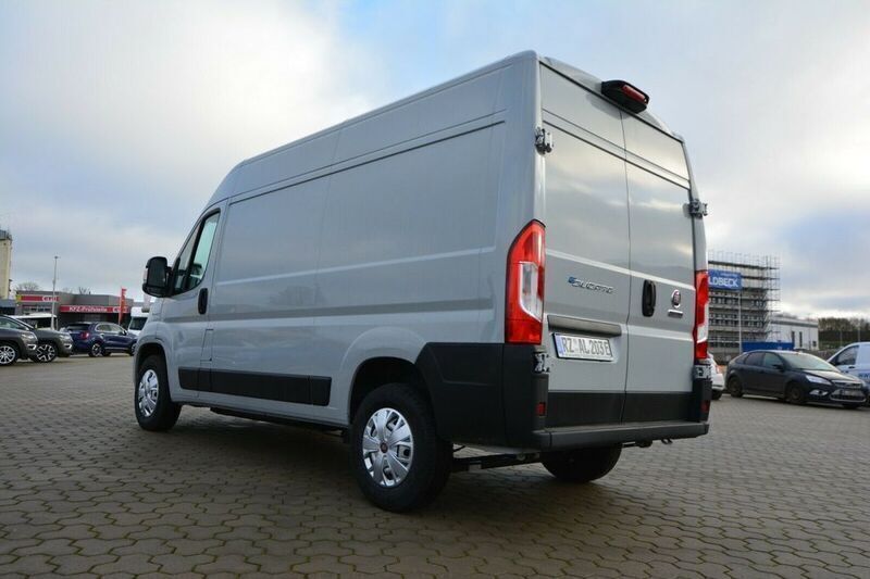 Gebraucht Fiat Ducato 89 kW (122 PS) 2021 Grau Van