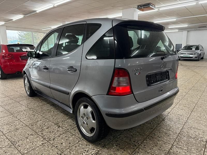 Gebraucht Mercedes A160 102 PS (75 kW) 2001 Silber Kleinwagen