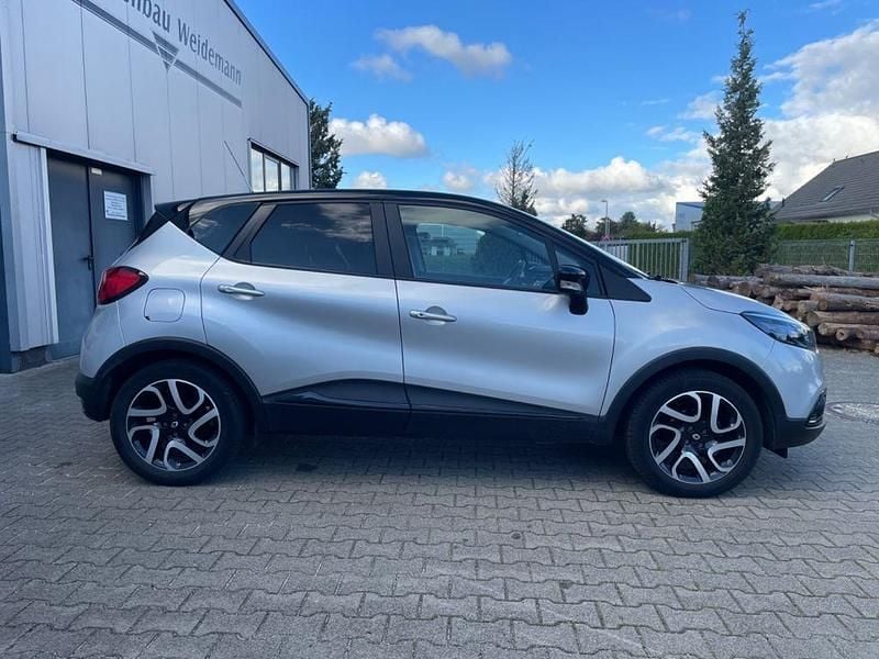 Gebraucht Renault Captur Dynamique 90 PS (66 kW) 2015 Schwarz SUV