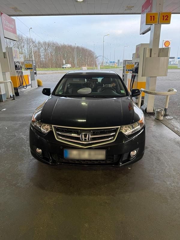 Gebraucht Honda Accord 150 PS (110 kW) 2009 Schwarz Limousine