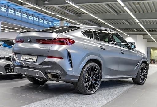Gebraucht BMW X6 M Sport 298 PS (219 kW) 2024 Bmw individual froze SUV