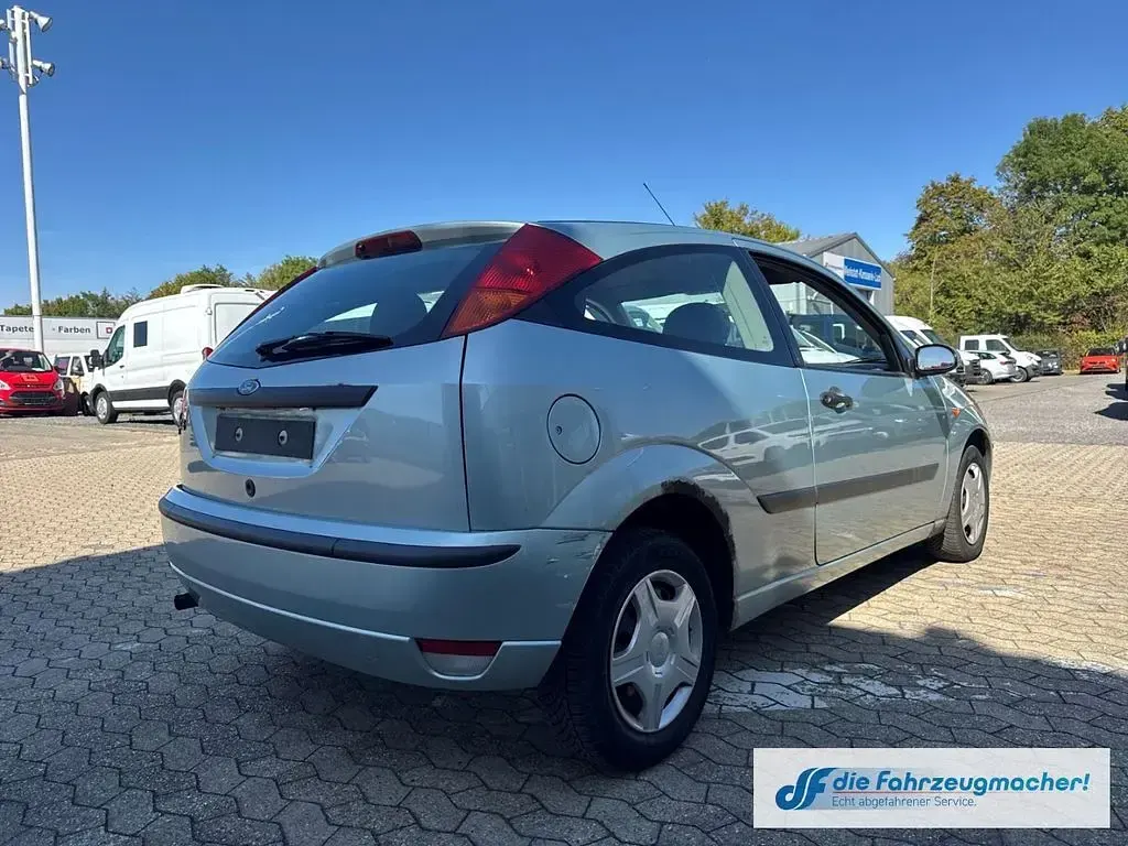 Gebraucht Ford Focus Finesse 101 PS (74 kW) 2004 Grün Limousine