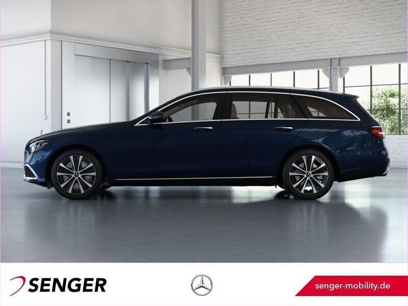 Gebraucht Mercedes E400 Avantgarde 330 PS (242 kW) 2020 Blau Limousine