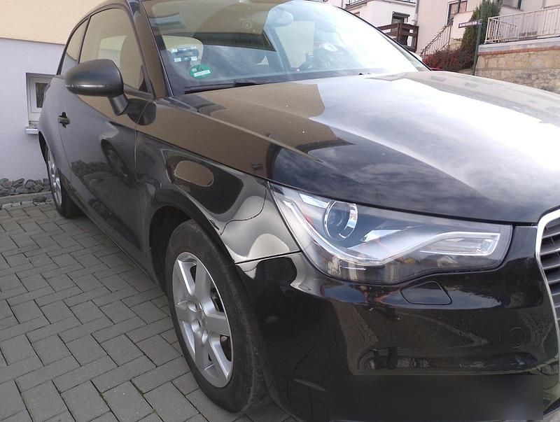 Gebraucht Audi A1 86 PS (63 kW) 2011 Schwarz Kleinwagen
