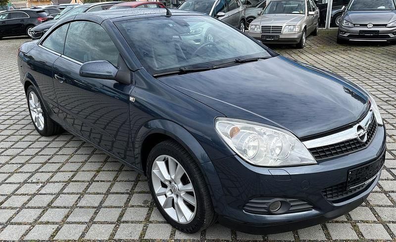 Gebraucht Opel Astra Cabriolet Cosmo 140 PS (102 kW) 2007 Blau Cabrio