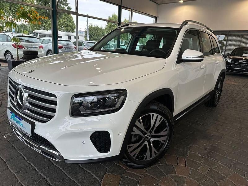Gebraucht Mercedes GLB220 190 PS (139 kW) 2024 Weiß SUV
