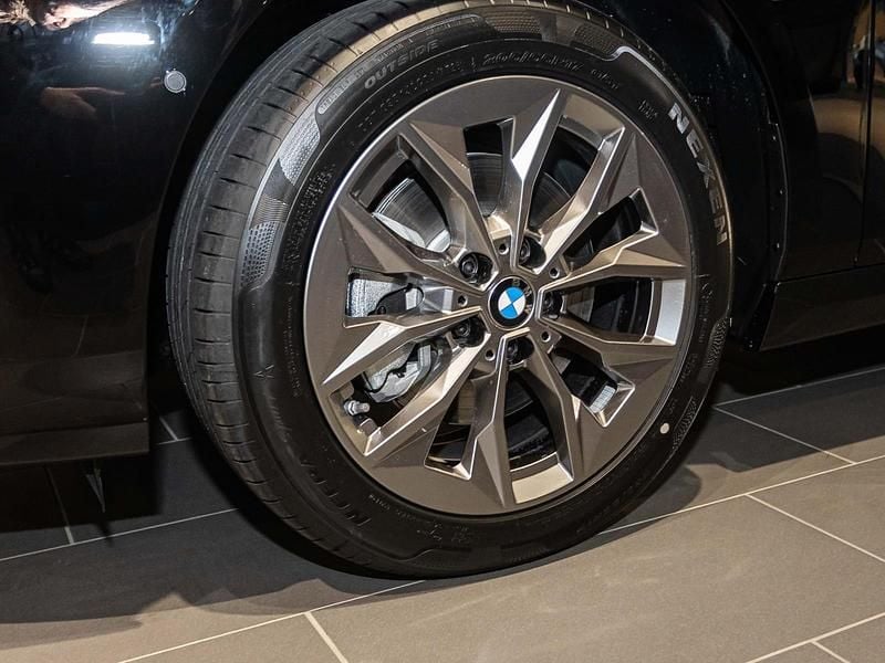 Neu BMW 118 Efficient Dynamics 150 PS (110 kW) 2025 Schwarz ii Kleinwagen