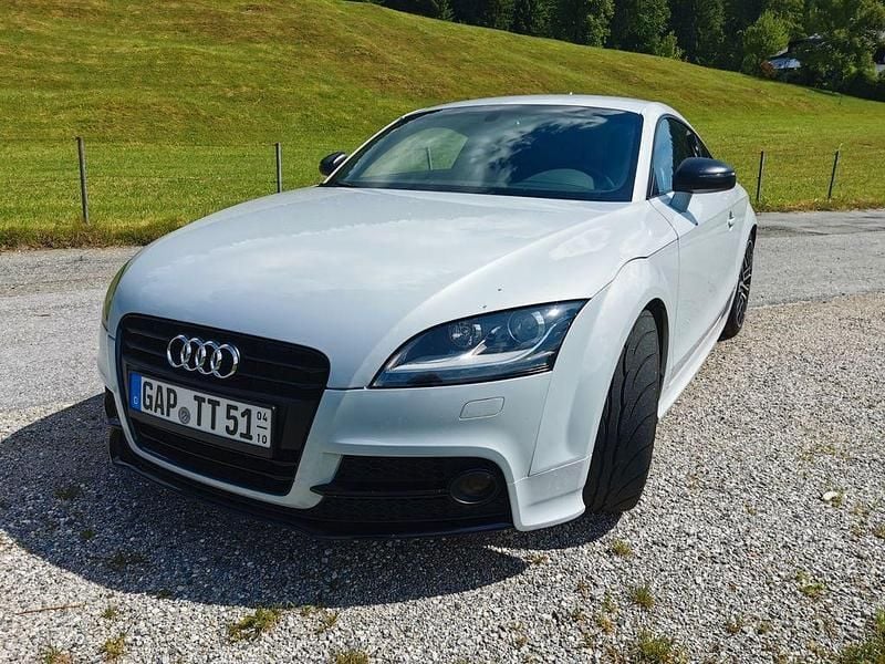 Weiß Gebraucht 2010 Audi TTS Ambiente Coupé | 17.000 € (Fairer Preis) - Bild 1/4