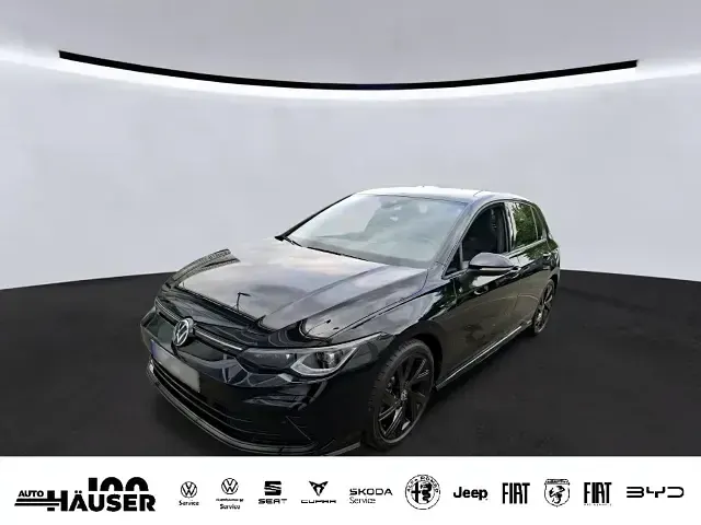 Gebraucht VW Golf VIII R-line 150 PS (110 kW) 2024 Limousine