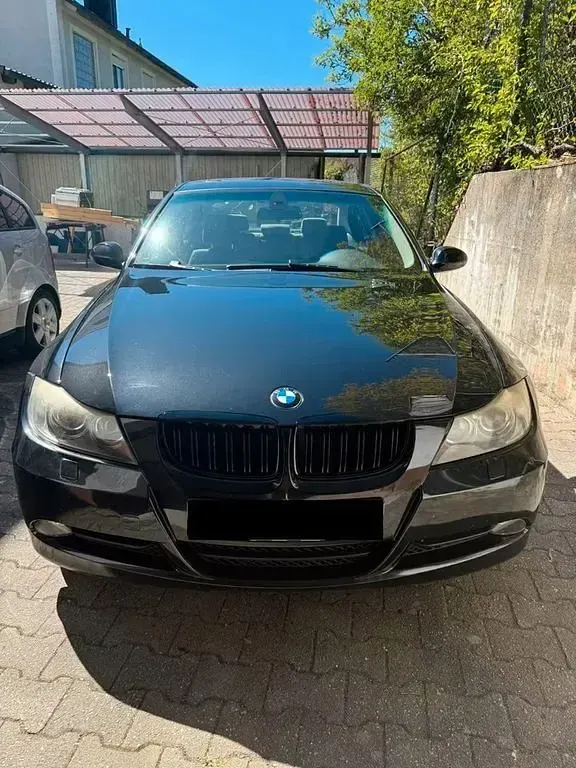 Gebraucht BMW 320 Performance 150 PS (110 kW) 2005 Schwarz Limousine