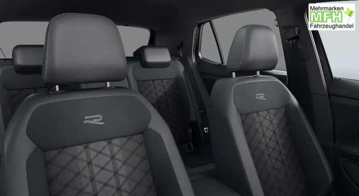 Neu VW T-Cross R-line 150 PS (110 kW) 2026 Deep black perleffekt SUV