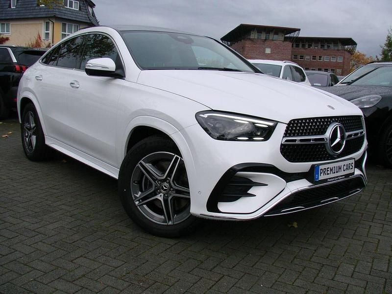 Weiß Gebraucht 2025 Mercedes GLE300 AMG Coupé | 84.980 € (Guter Preis) - Bild 1/4