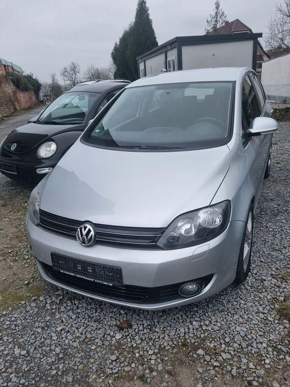 Silber Gebraucht 2010 VW Golf Plus Cross Trendline Van / Kleinbus | 4.990 € (Fairer Preis) - Bild 1/4