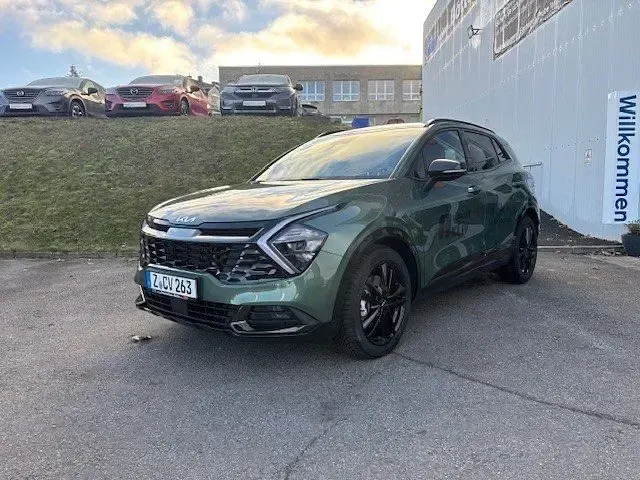 Gebraucht Kia Sportage 160 PS (117 kW) 2024 Grün SUV