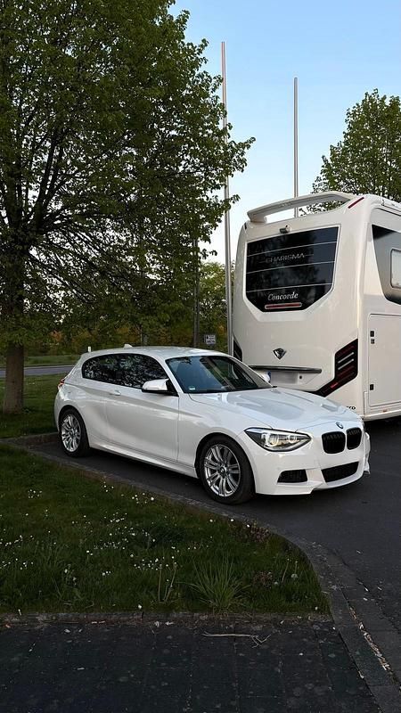 Gebraucht BMW 114 M Sport 102 PS (75 kW) 2013 Weiß Kleinwagen