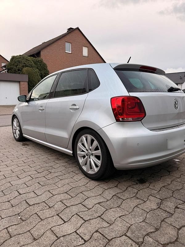 Gebraucht VW Polo 105 PS (77 kW) 2011 Kleinwagen
