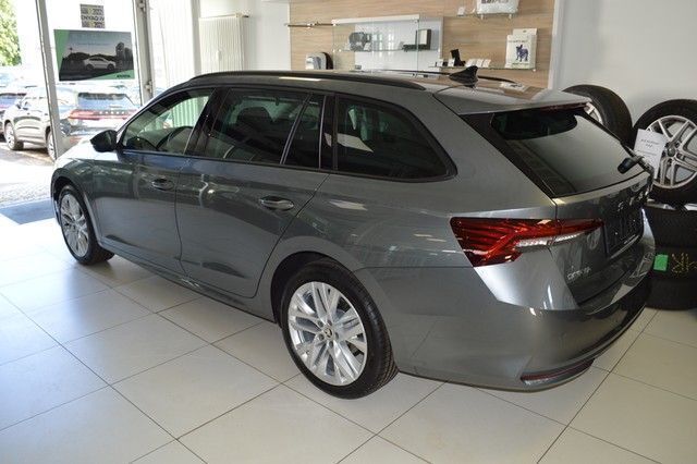 Gebraucht Skoda Octavia Selection 150 PS (110 kW) 2024 Graphitegrau metallic Kombi