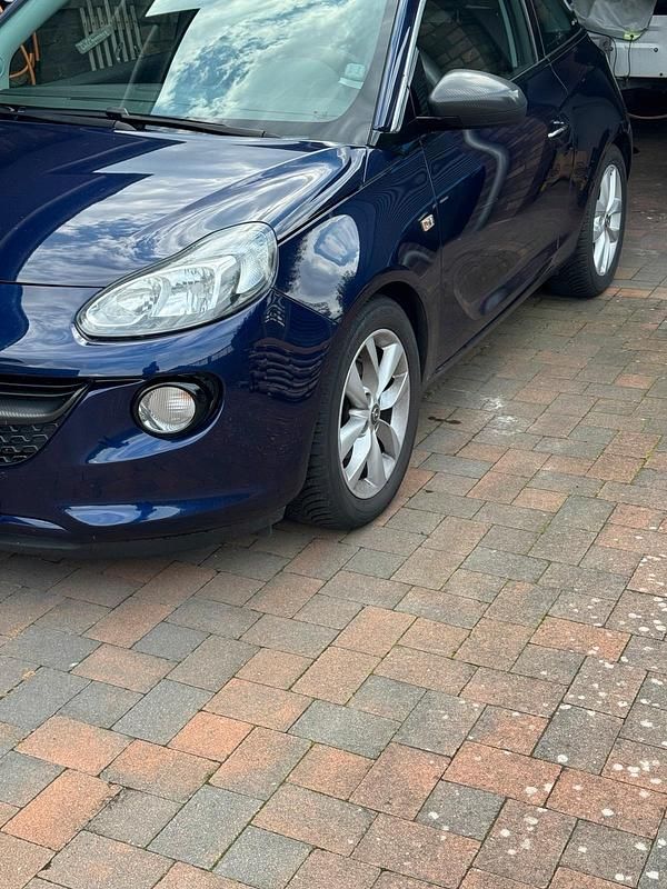 Blau Gebraucht 2013 Opel Adam Kleinwagen | 3.900 € (Guter Preis) - Bild 1/4