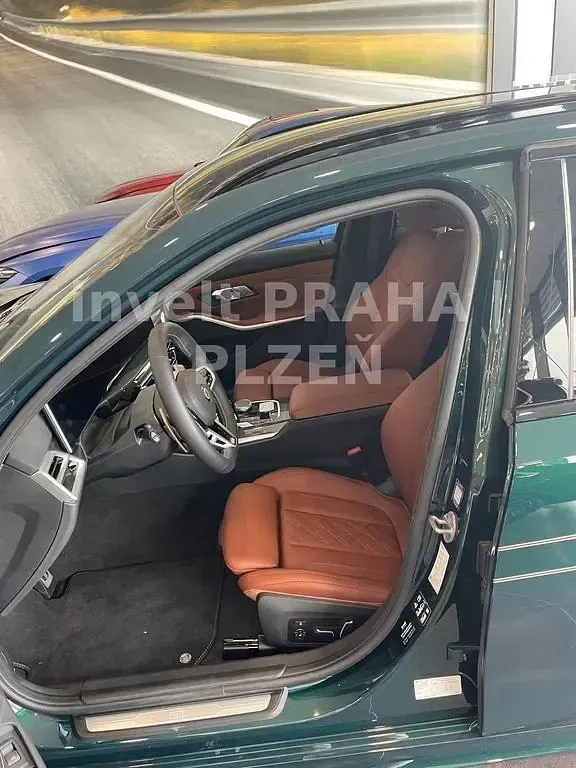 Neu Alpina B3 529 PS (389 kW) 2026 Gold Limousine