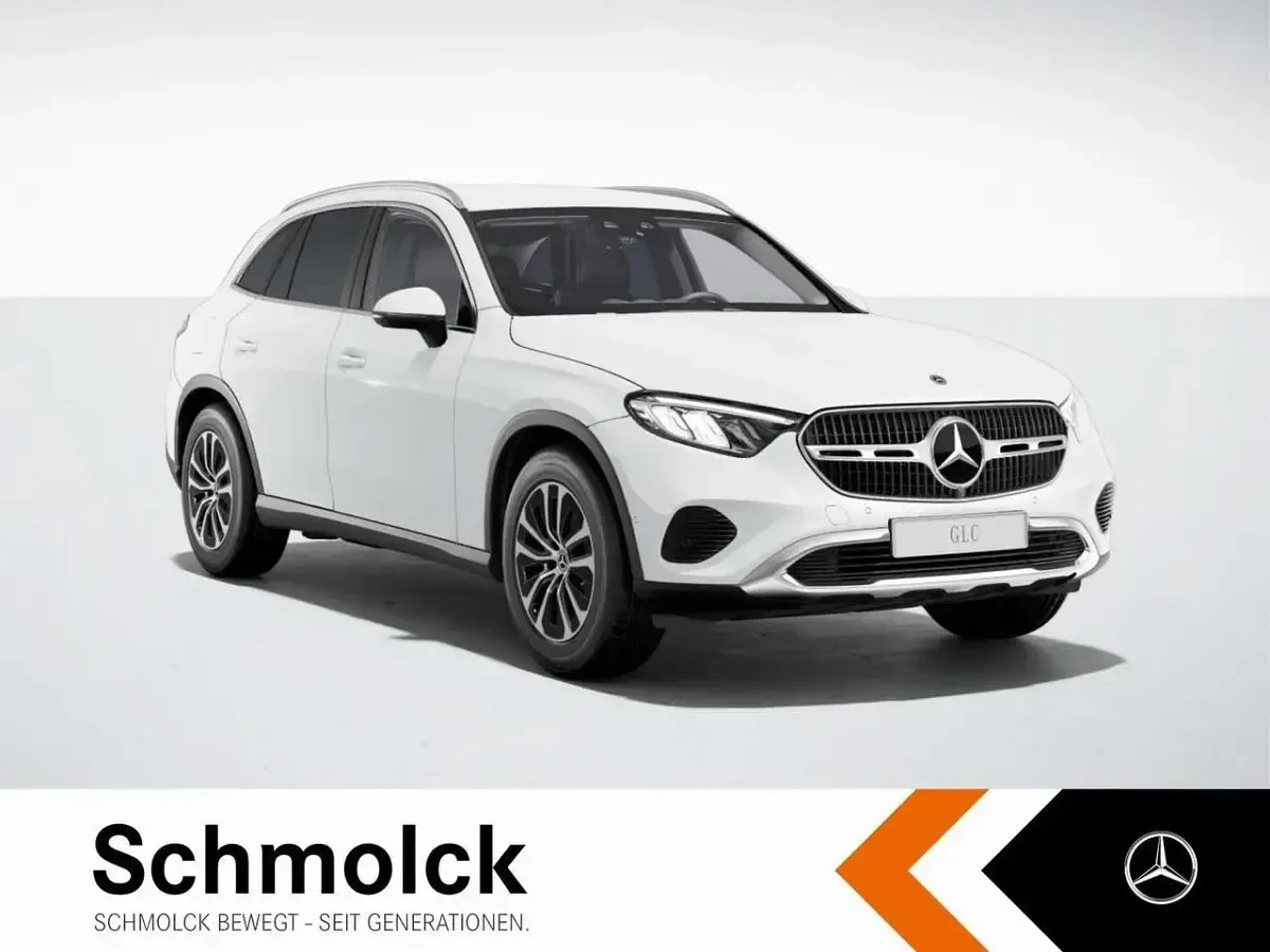 Gebraucht Mercedes GLC220 Avantgarde 197 PS (144 kW) 2024 Weiß SUV