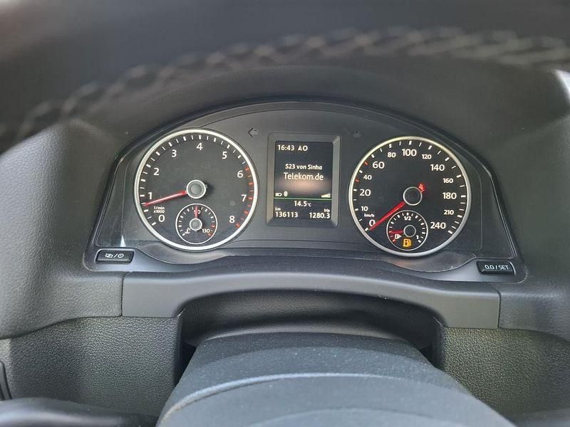 Gebraucht VW Tiguan LOUNGE 150 PS (110 kW) 2015 Grau SUV