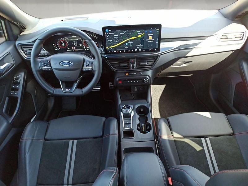 Gebraucht Ford Focus ST 280 PS (205 kW) 2023 Magnetic metallic (