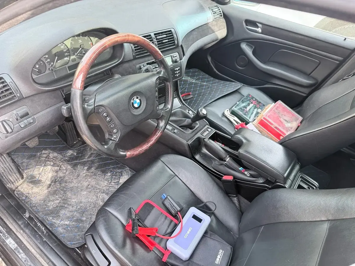 Gebraucht BMW 320 170 PS (125 kW) 2002 Schwarz Kombi