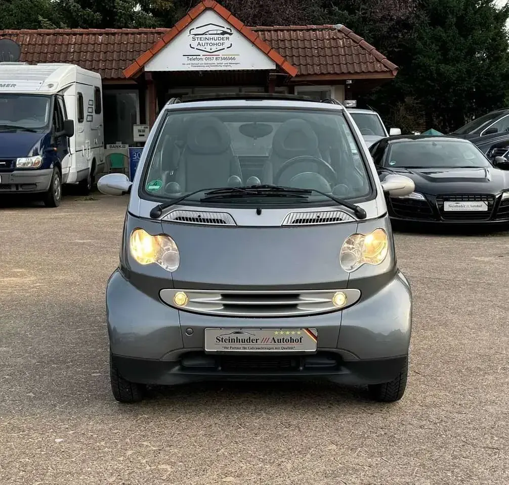 Gebraucht Smart ForTwo Cabrio Basis 61 PS (44 kW) 2005 Tridion silber Cabrio