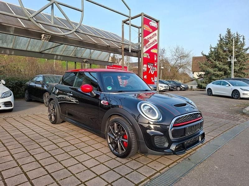 Gebraucht Mini John Cooper Works 231 PS (169 kW) 2018 Schwarz Kleinwagen