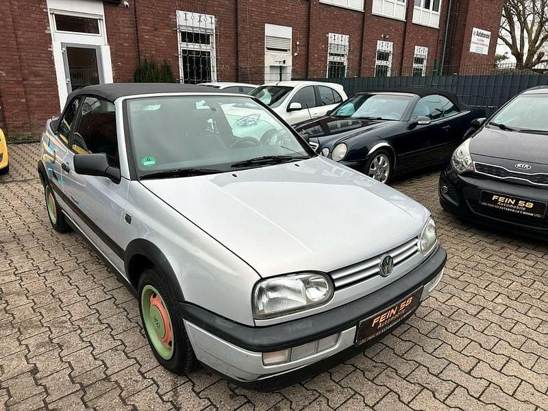 Silber Gebraucht 1994 VW Golf Cabriolet Cabrio | 2.400 € - Bild 1/4