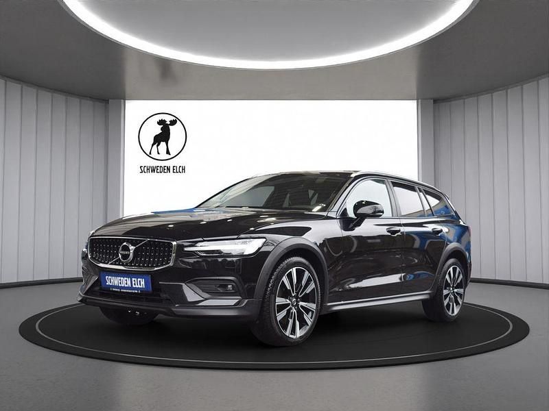 Gebraucht Volvo V60 CC Pro 190 PS (139 kW) 2019 Schwarz Kombi