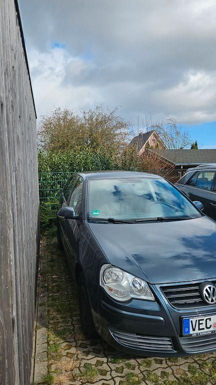 Gebraucht VW Polo Trendline 64 PS (47 kW) 2006 Grau Kleinwagen