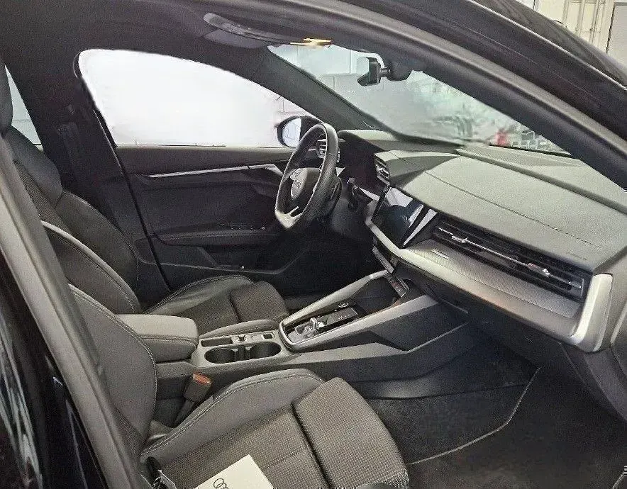 Gebraucht Audi A3 S-Line 116 PS (85 kW) 2023 Schwarz Limousine