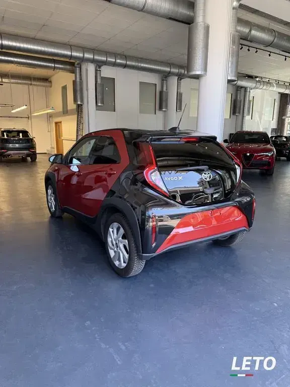 Gebraucht Toyota Aygo X Pulse 72 PS (52 kW) 2022 Schwarz SUV