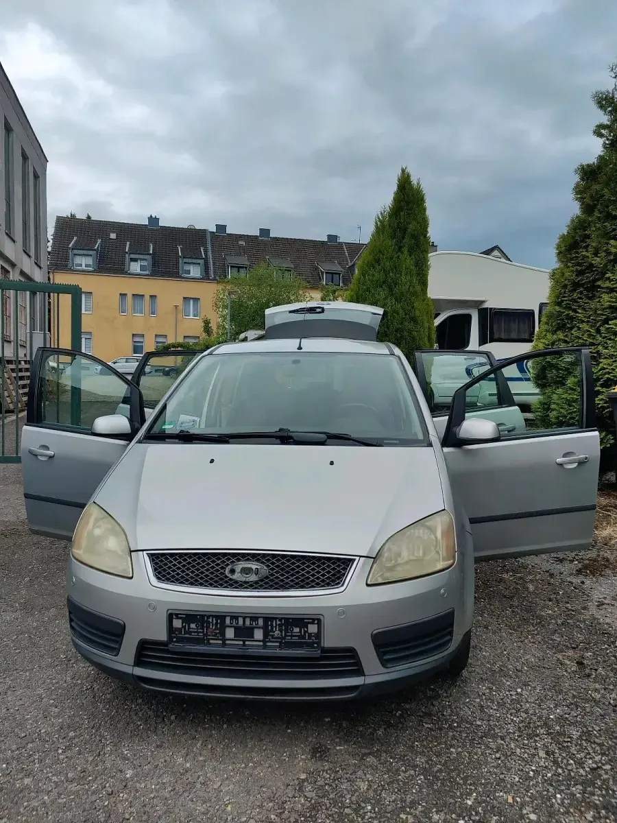 Gebraucht Ford Focus 125 PS (91 kW) 2004 Grau Kleinwagen