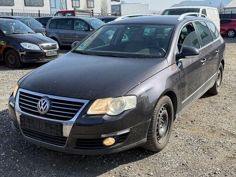 Gebraucht VW Passat Highline 140 PS (102 kW) 2009 Braun Kombi