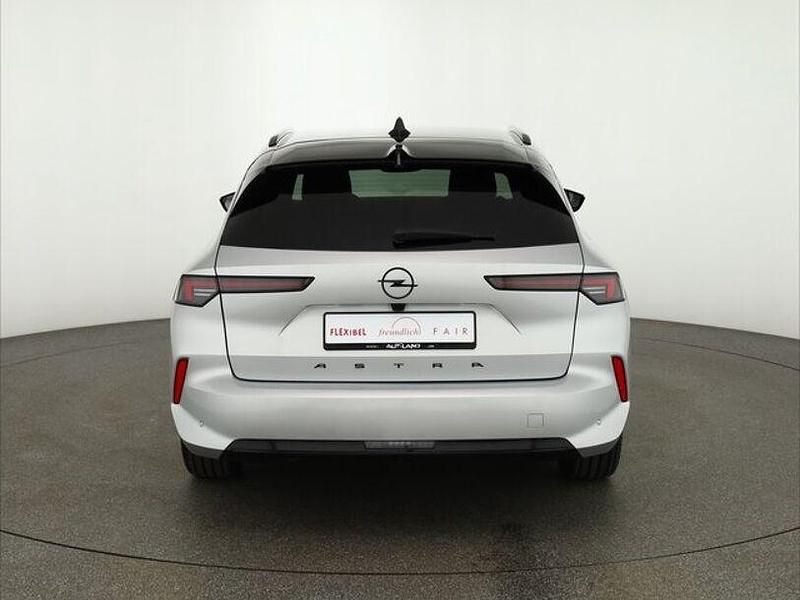 Neu Opel Astra 131 PS (96 kW) 2025 Silber Kombi