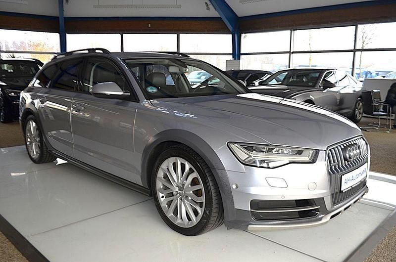 Gebraucht Audi A6 Allroad Comfort 218 PS (160 kW) 2016 Florettsilber Kombi