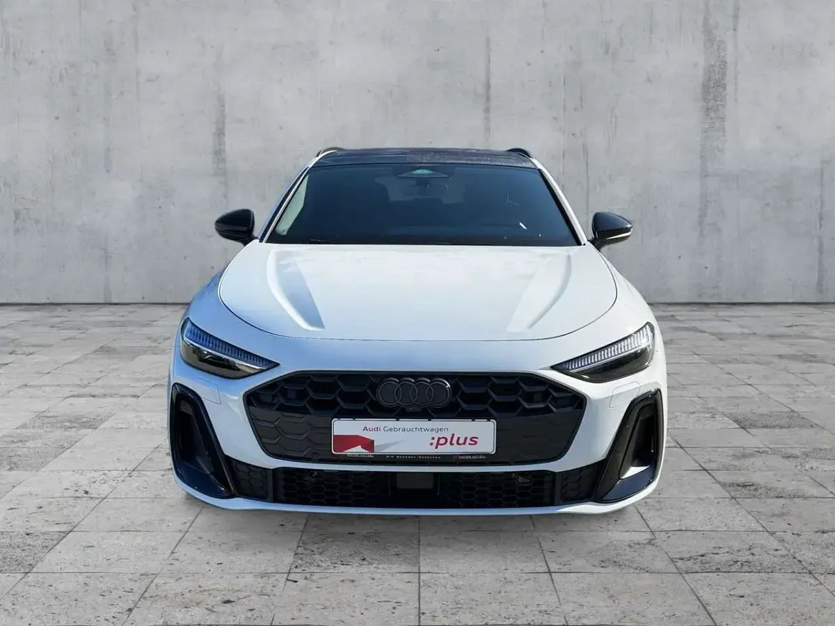 Gebraucht Audi A5 Ambiente 299 PS (219 kW) 2025 Gletscherweiß metallic Kombi