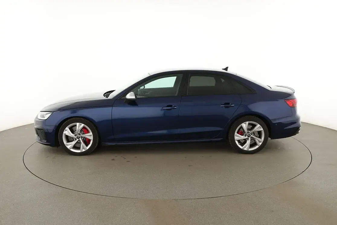 Używany Audi S4 2022 Niebieski Sedan/Limuzyna