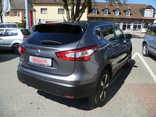 Gebraucht Nissan Qashqai 360º 110 PS (80 kW) 2015 Grau metallic SUV