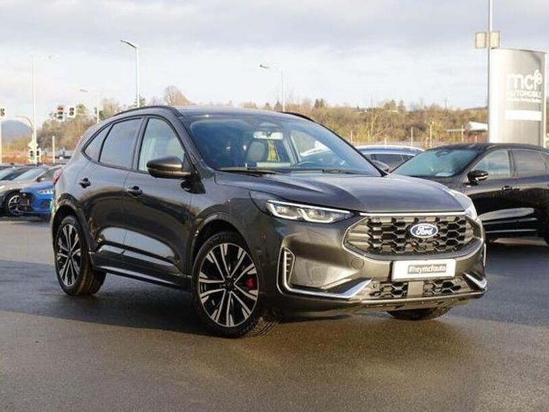 Gebraucht Ford Kuga ST-Line X 186 PS (136 kW) 2025 Grau SUV