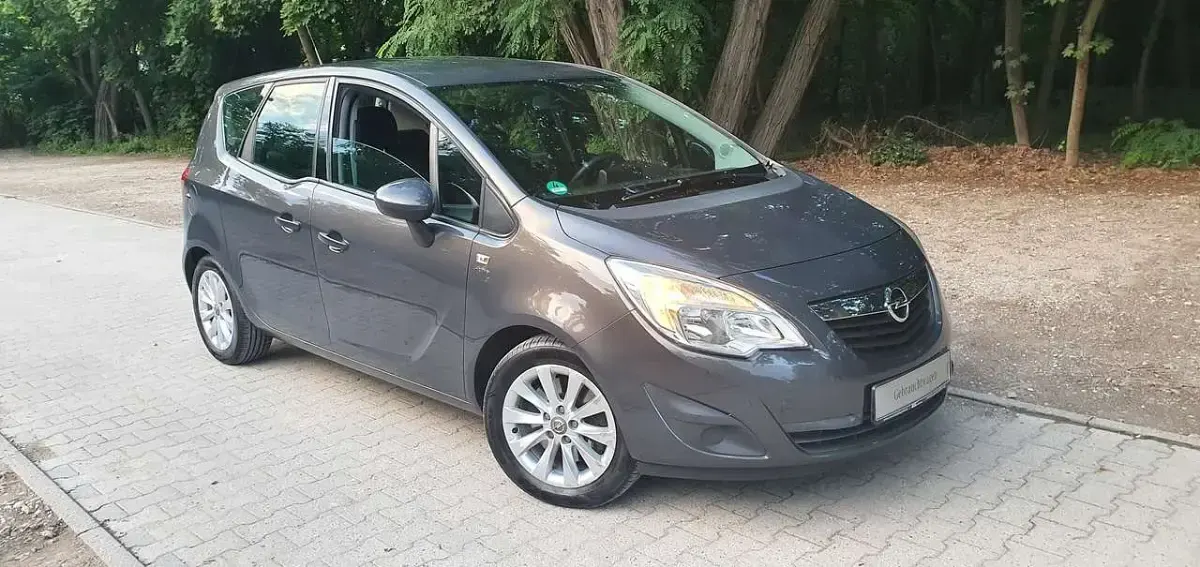 Gebraucht Opel Meriva Active 110 PS (80 kW) 2013 Platin anthrazit metallic Van / Kleinbus