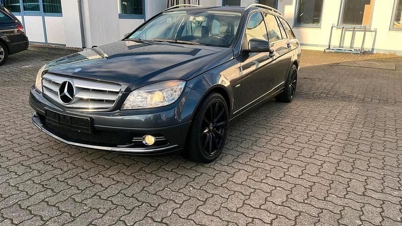 Gebraucht Mercedes C200 Avantgarde 136 PS (100 kW) 2008 Grau Kombi