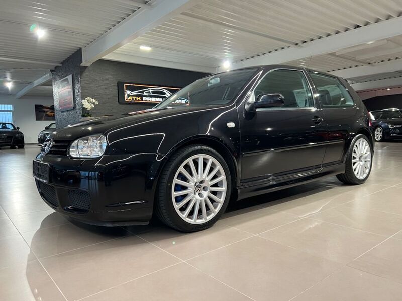 Gebraucht VW Golf IV R 241 PS (177 kW) 2002 Schwarz Limousine